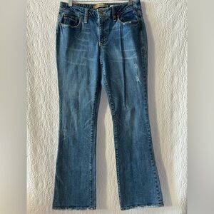 Old Navy Curvy Just Below Waist Stretch Distressed Bootcut Jeans